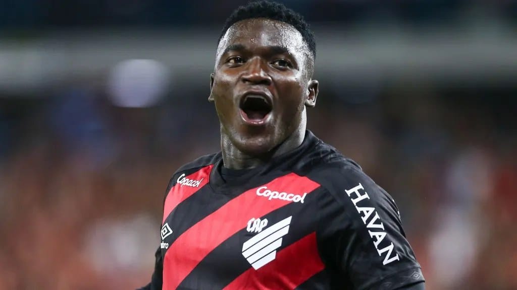 Viveros dispara na artilharia do Brasileirão com 21 gols; veja os líderes