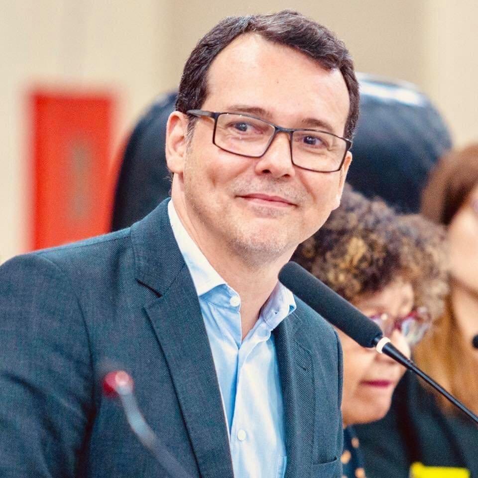 Lúdio provoca Abilio após votação em Cuiabá, mas evita confirmar 2028