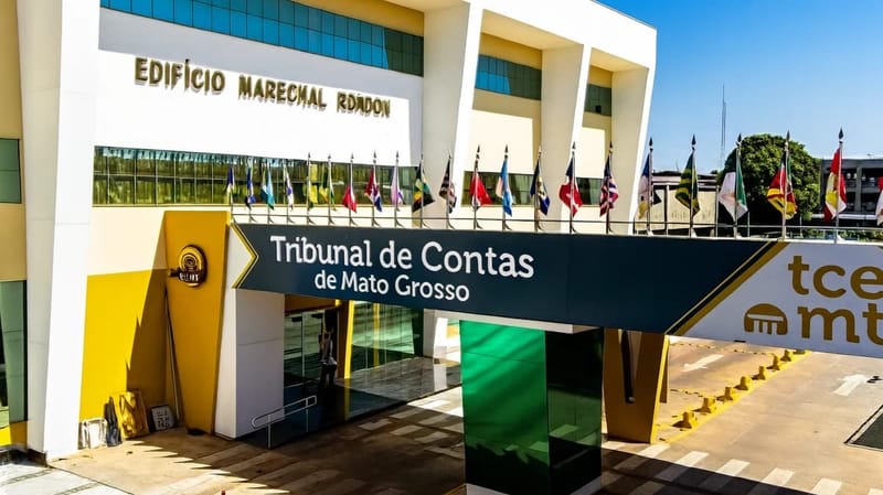 Fachada atualizada do Edifício Marechal Rondon, sede do Tribunal de Contas de Mato Grosso (TCE-MT)