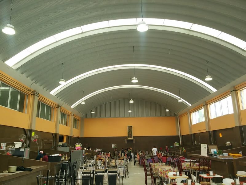 Nave de comidas del mercado pequeño comercio, ubicado en la calle 5 de febrero 161, colonia Obrera