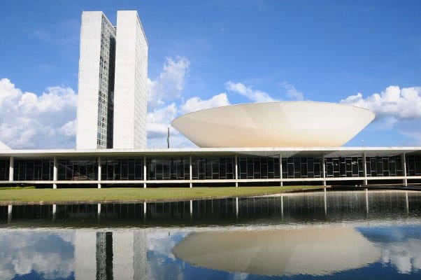 MT renova metade da bancada na Câmara; PL fica com três das oito vagas