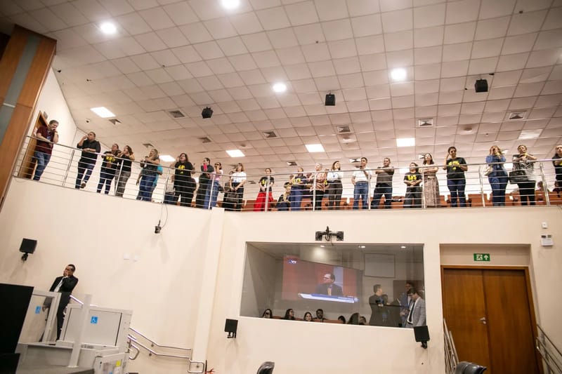 Placar: ALMT mantém veto ao reajuste de 6,8% do Judiciário por 12 a 6