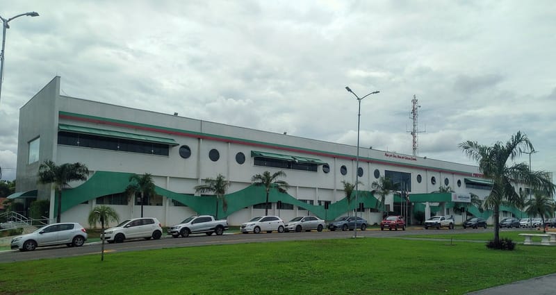 TCE apura indícios de sobrepreço em licitação de R$ 31,9 mi em Várzea Grande